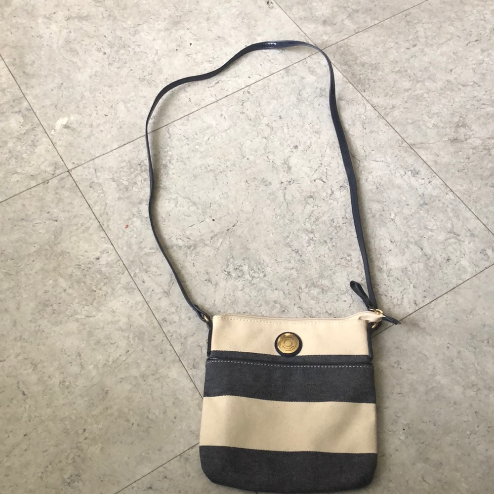 Crossbody purse